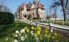 Château De La Râpée Bazincourt-sur-epte 3*